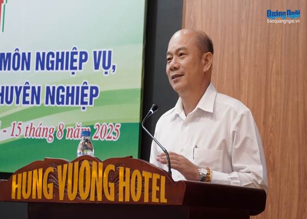 Tập huấn nghiệp vụ công tác xã hội